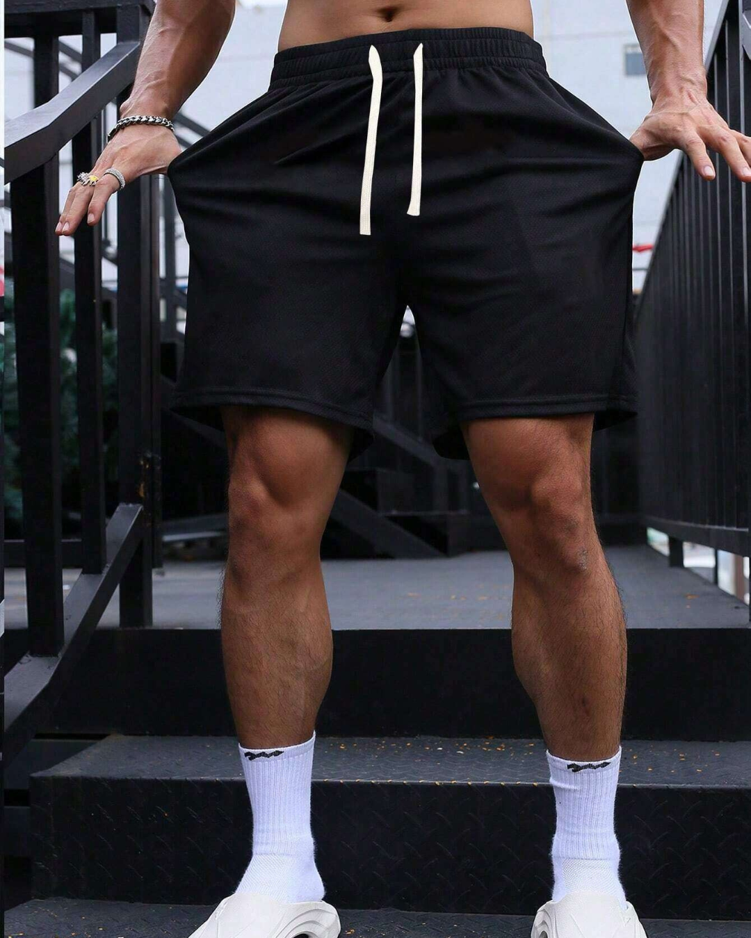 Solid Black Relaxed Fit Men's Shorts